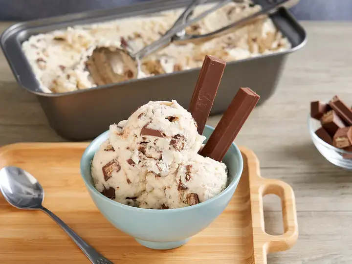 Easy KitKat® Ice Cream