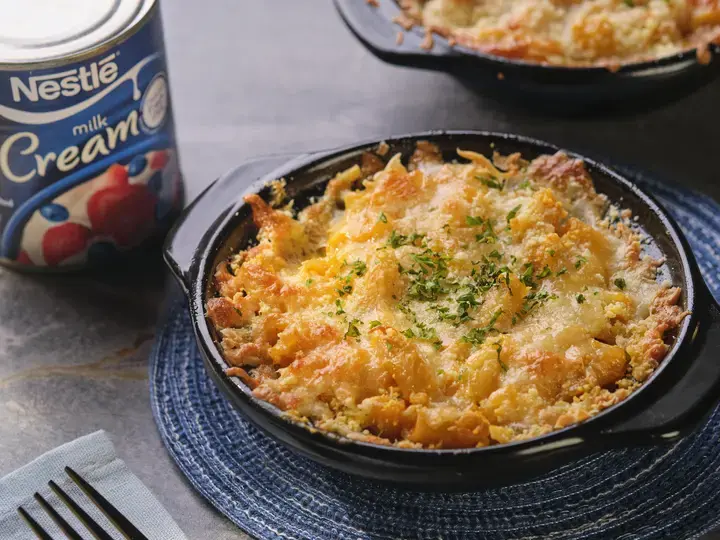 Baked Mac and 4 Cheese