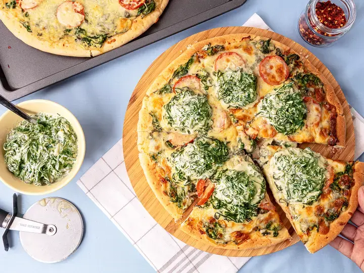 Creamy Spinach Pizza