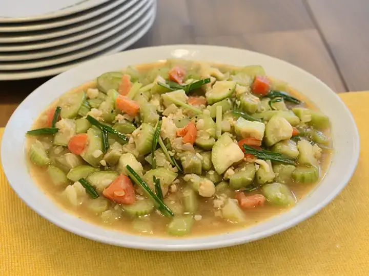 Ginisang Patola at Hibe