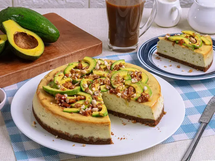 Creamy Avocado and Peanut Brittle Cheesecake
