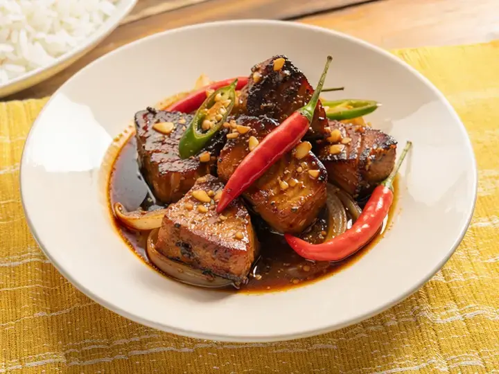 Gensan-style Adobong Tuna sa Gata