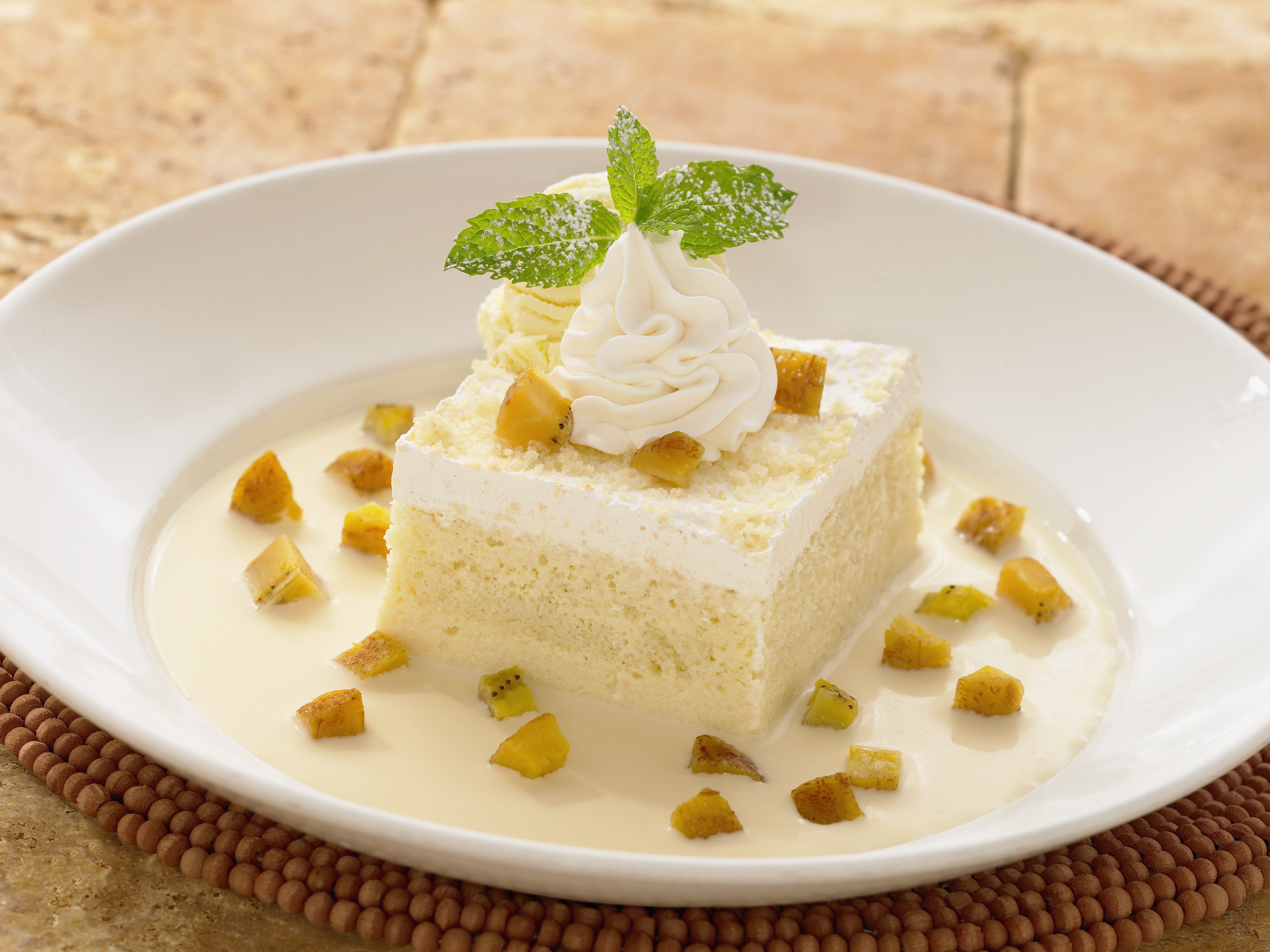 tres leches cake