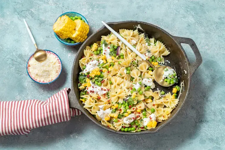 peppery pasta with corn and mushroom
