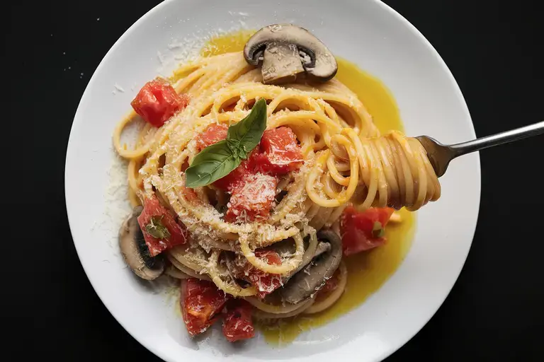 Street Style Vegetable Spaghetti