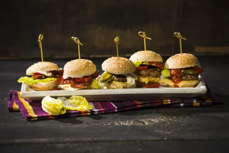 mini burgers