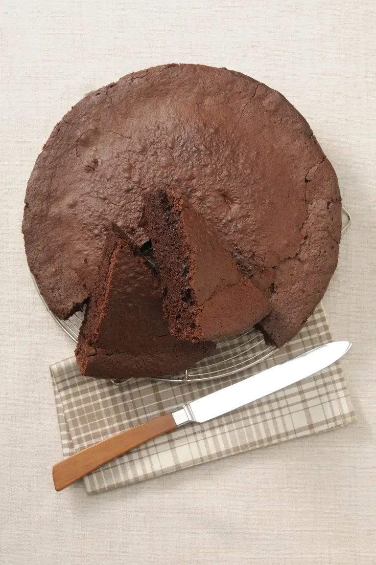 frosting free chocolate cake