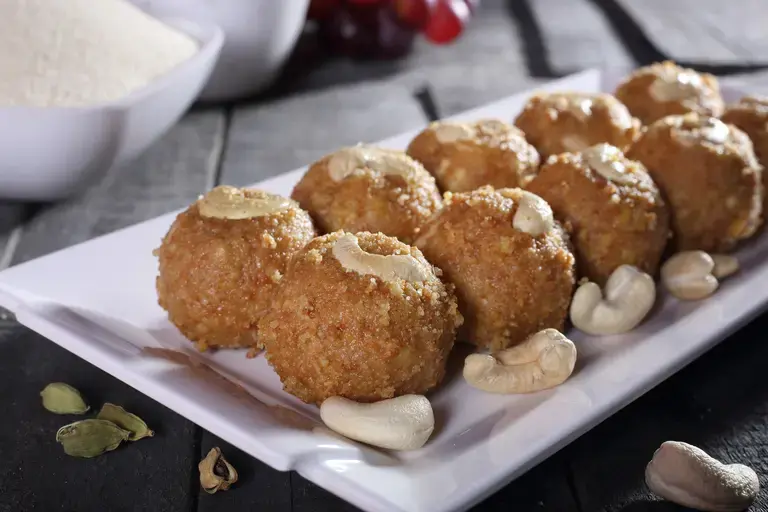 Dry Fruits Laddu