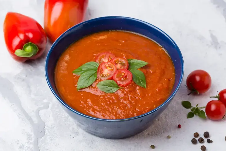 tomato and basil light soup