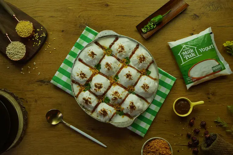 Street Style Dahi Bhallay