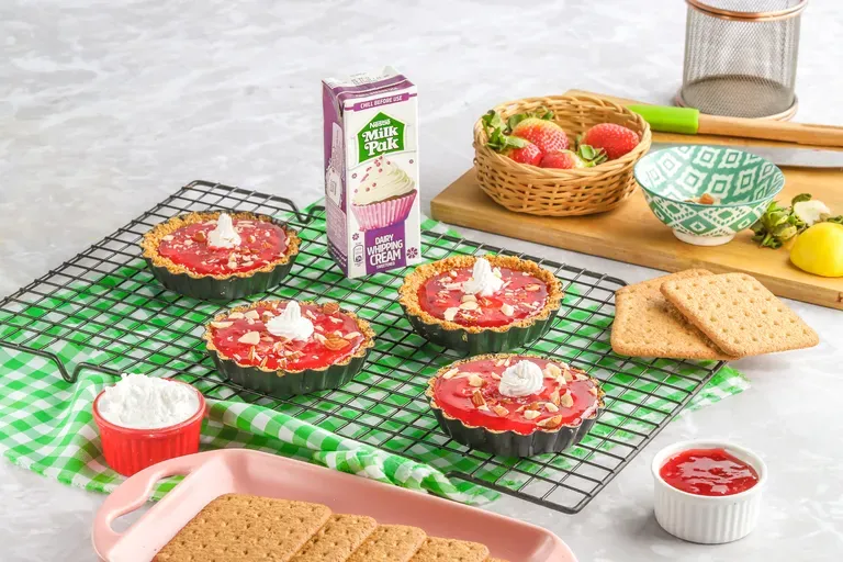 Strawberry and Almond cream tart