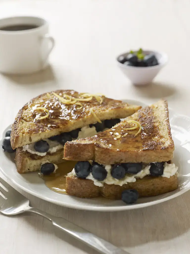 french toast with filling