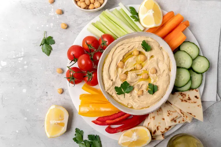 hummus with vegetables