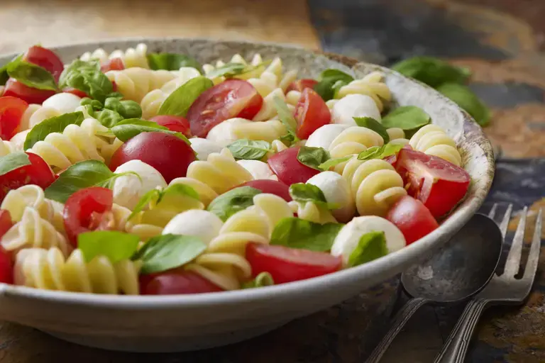 Caprese pasta Salad