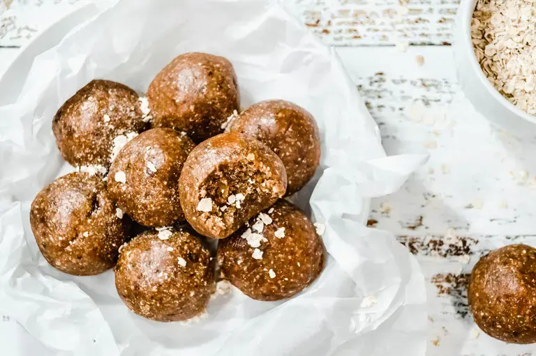 Peanut butter energy balls