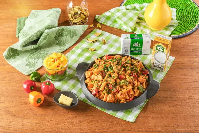 Chicken Makhni Pasta