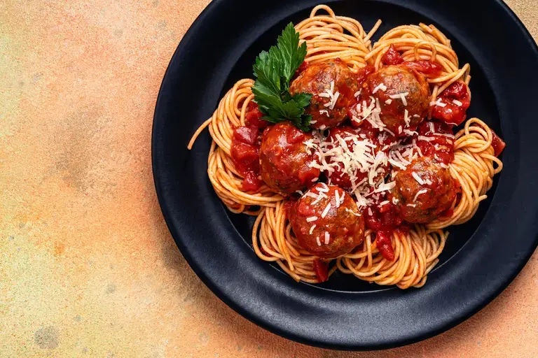Spaghetti with meatballs
