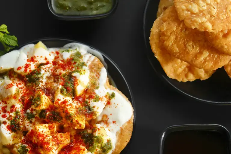 Dahi Aloo chaat