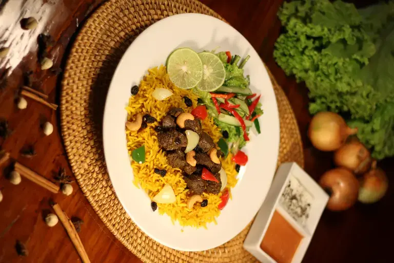 beef boti rice platter