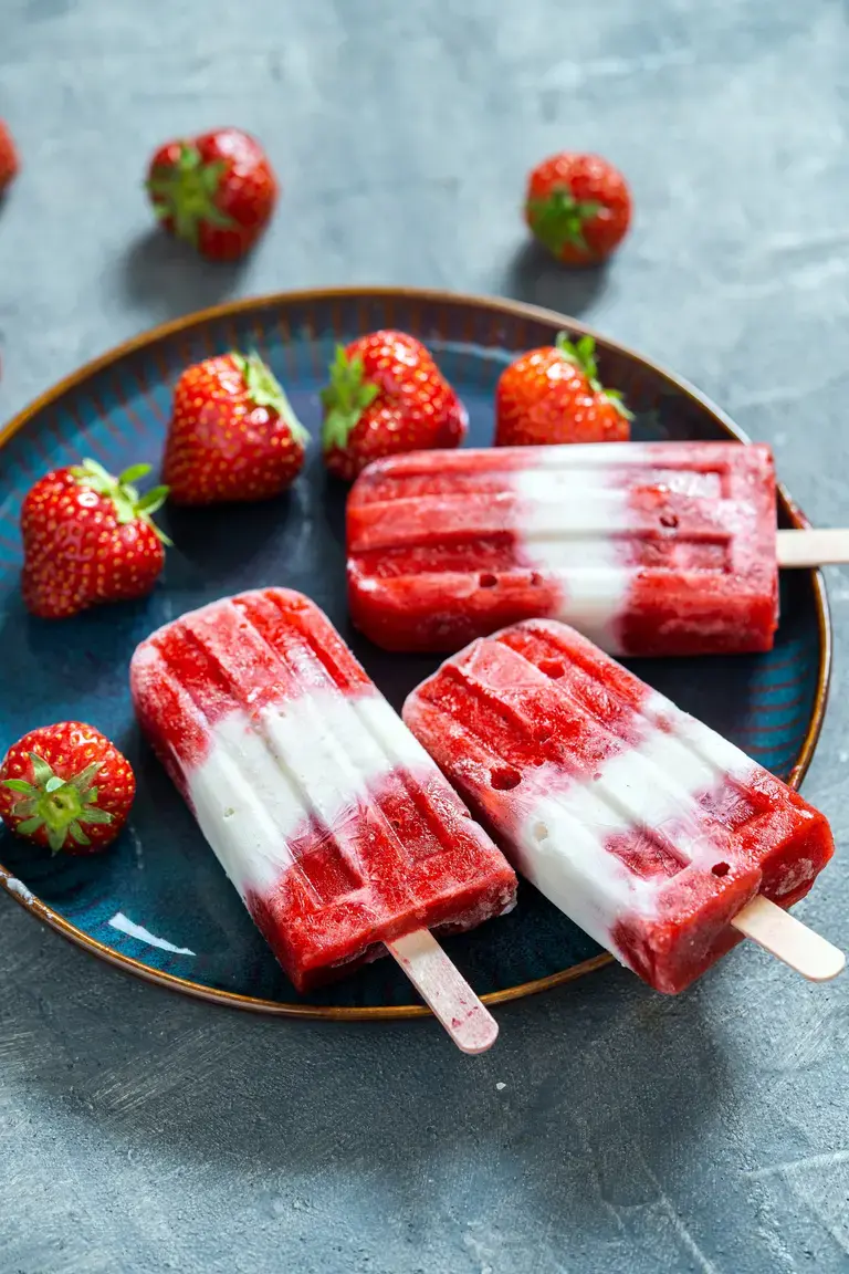 strawberry yogurt pops