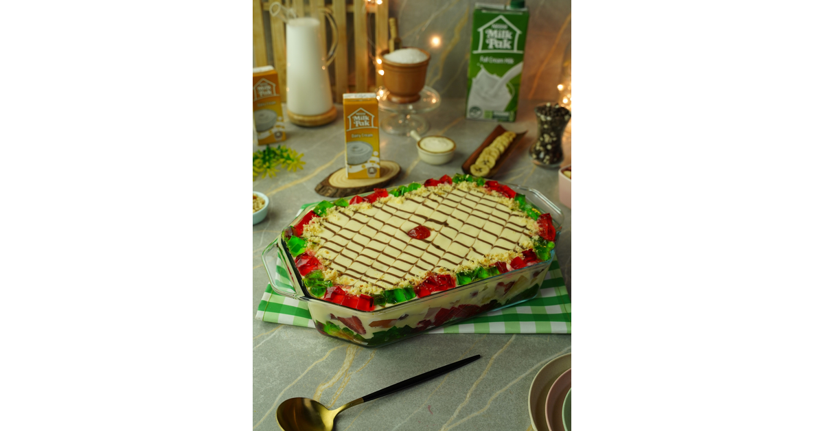 Creamy Fruit Trifle Recipe | Nestlé Goodnes Pakistan