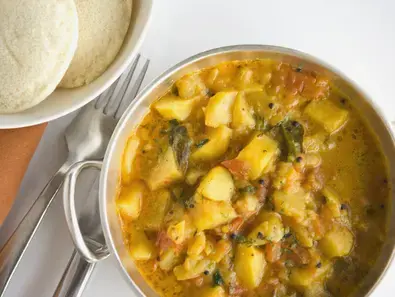 spiced potato curry