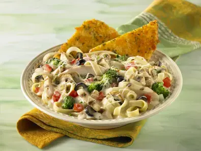 chicken vegetable fettuccini