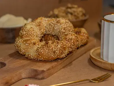 Sesame Chicken Bread Rolls