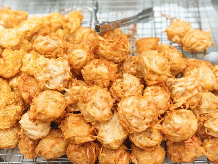 cheese and noodle balls