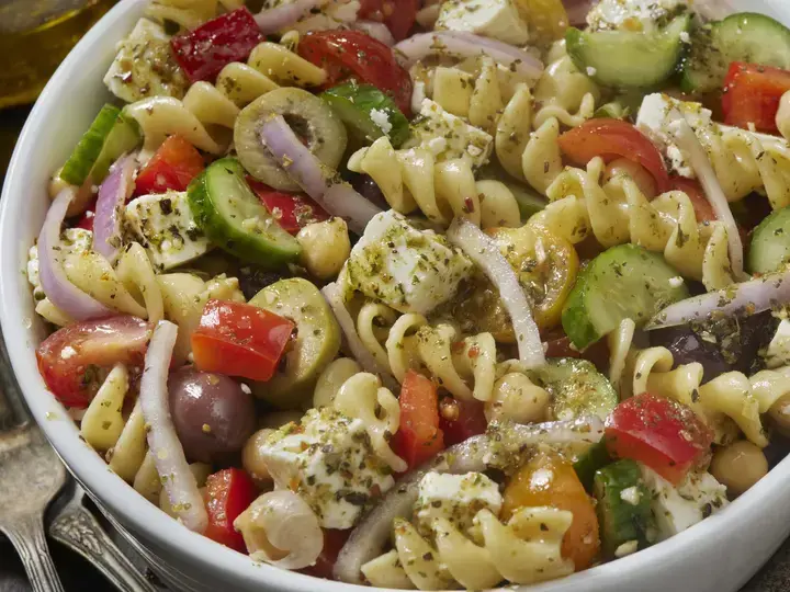 creamy cucumber and pasta salad
