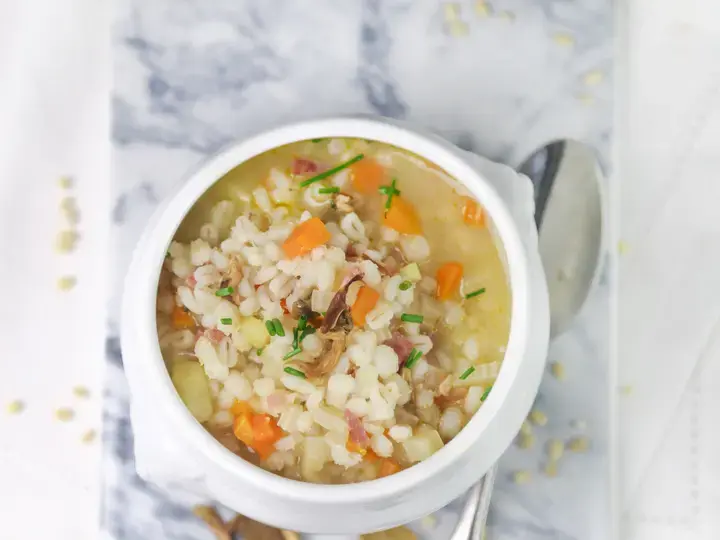 mushroom and barley soup