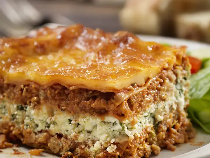 Low-Carb Ground Beef Lasagna