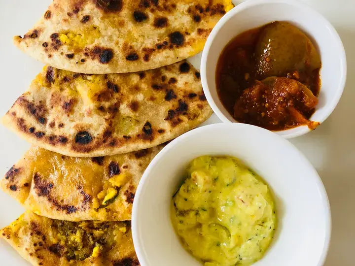 Green Peas Stuffed Flatbread