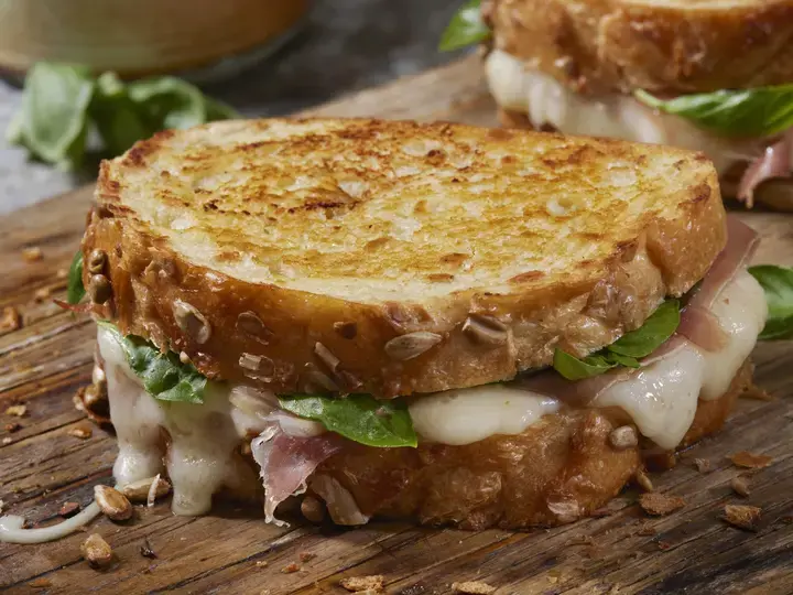 Buffalo Chicken Grilled Cheese