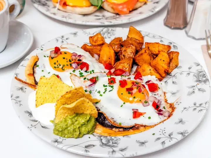 Healthy egg &amp; chips