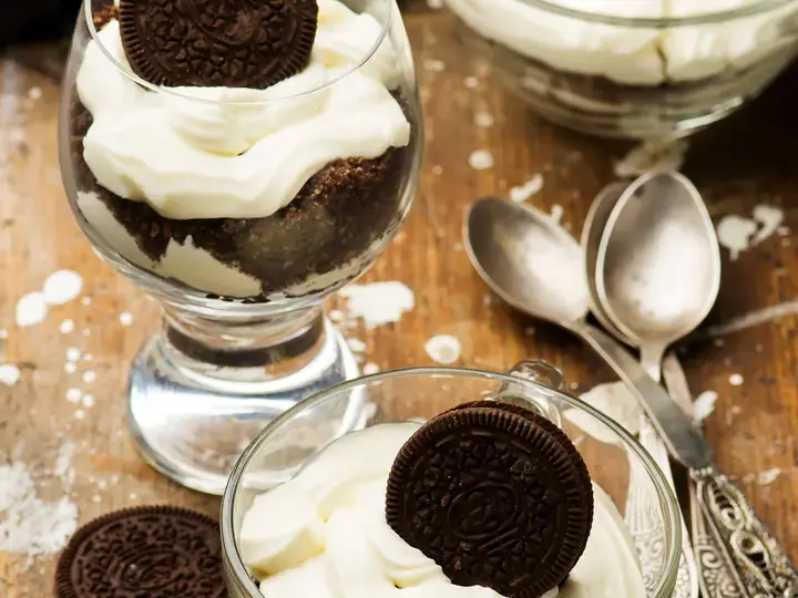 cookies and cream parfait