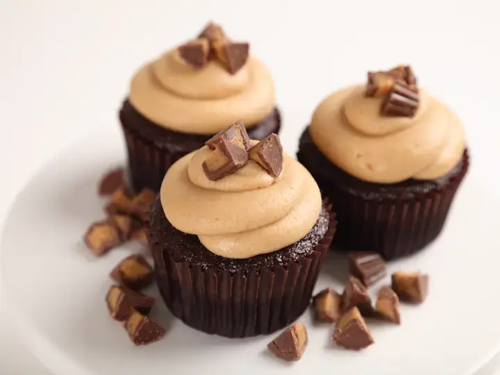 Peanut Butter Chocolate Cupcakes