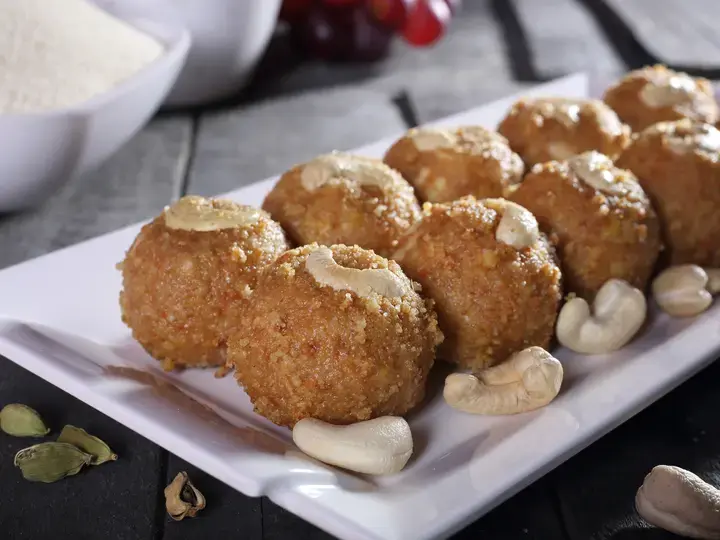 Dry Fruits Laddu