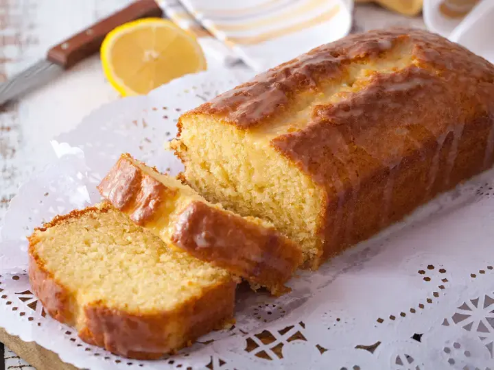 Lemon tea cake