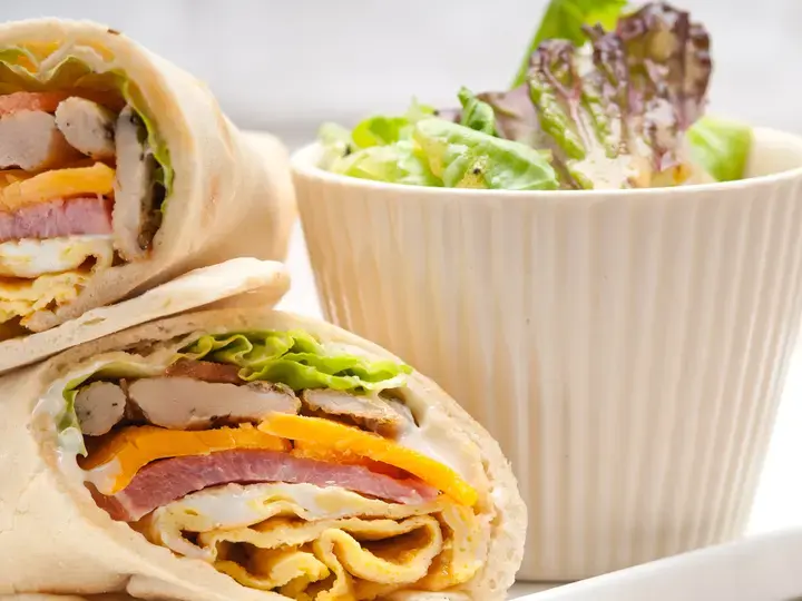 egg vegetable and cheese wrap