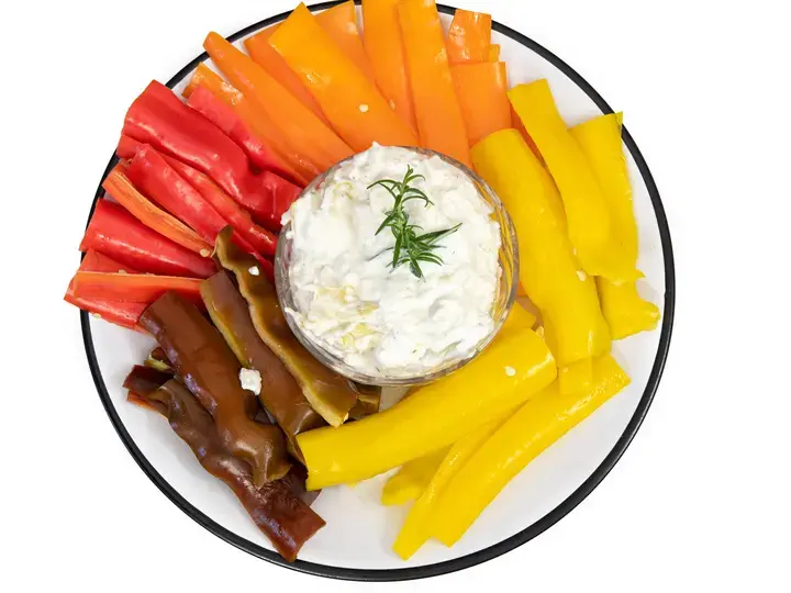 Peppers with Tzatziki sauce