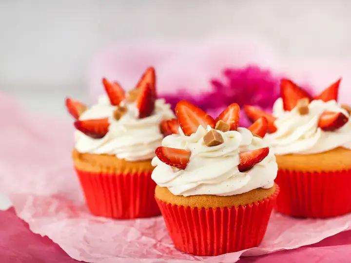Strawberry Shortcake Cupcakes