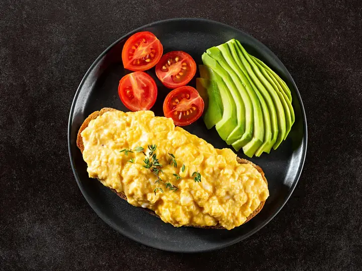 Cheesy scrambled eggs