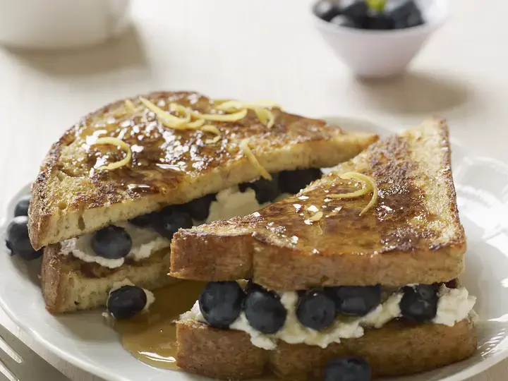 french toast with filling