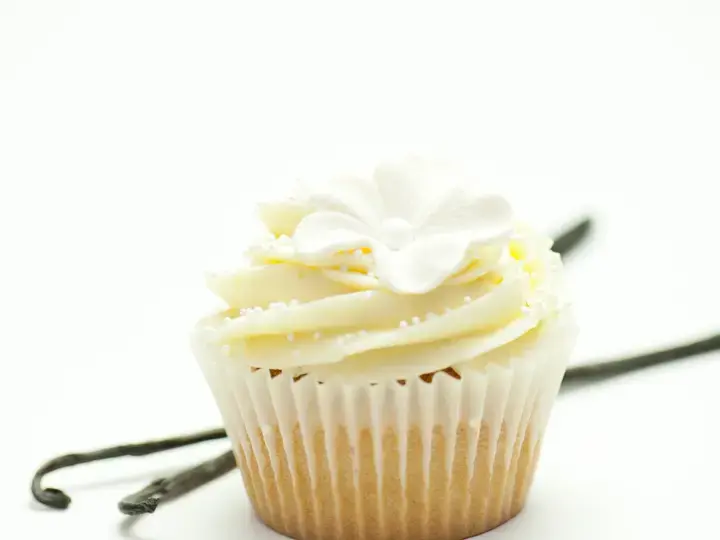 greek vanilla cupcake