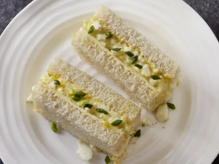 Boiled Egg sandwiches or wraps