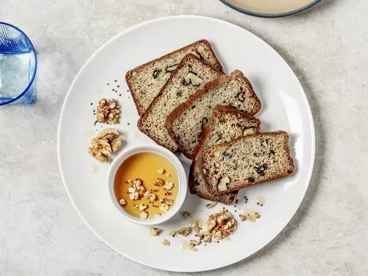 banana bread with walnuts