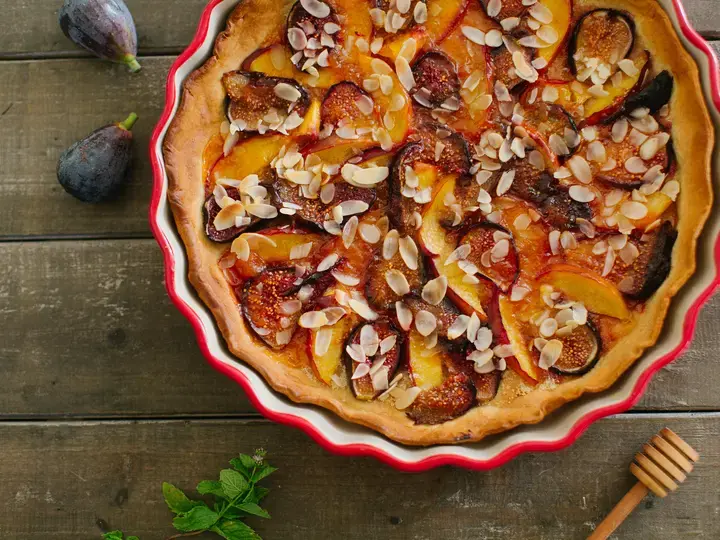 peach and almond tart