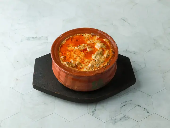 boneless achari handi