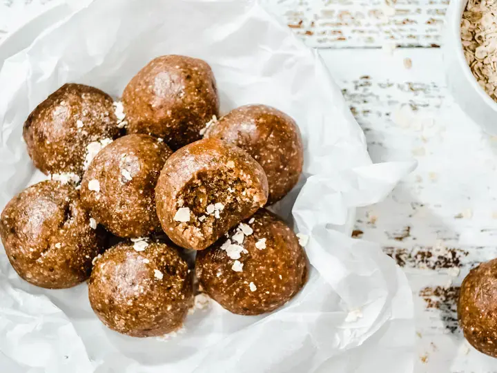 Peanut butter energy balls